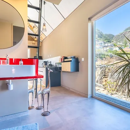 Ferienhaus Doca Seca & Casca De Uva Porto Moniz