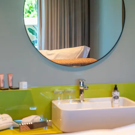 Doca Seca & Casca De Uva