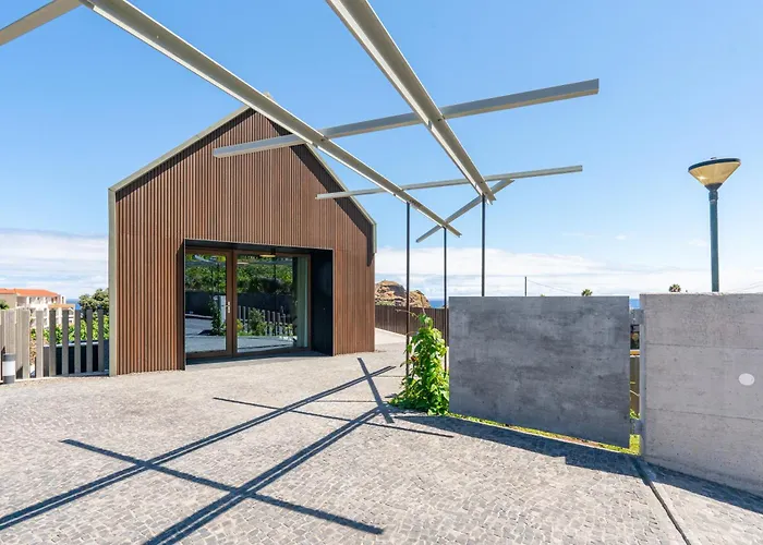 Doca Seca & Casca De Uva *