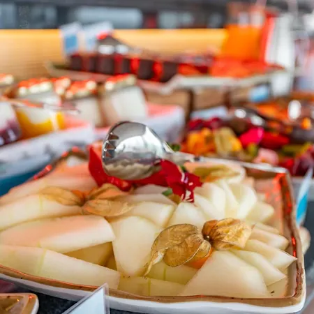 Doca Seca & Casca De Uva Porto Moniz